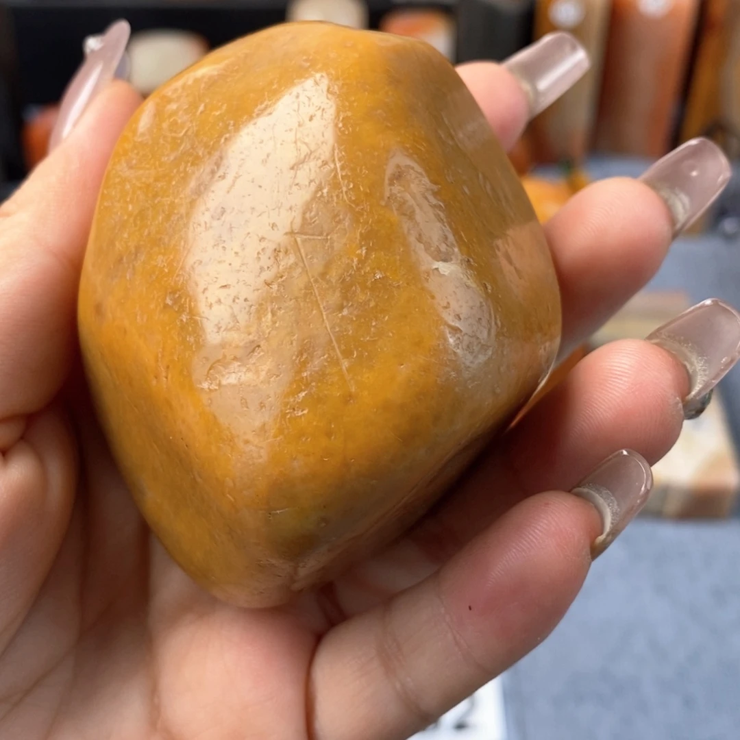昆***王老挝石
