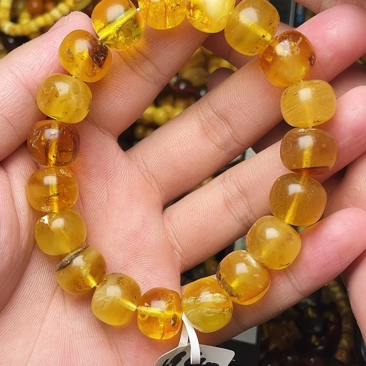 琥珀未镶嵌珠宝奇石