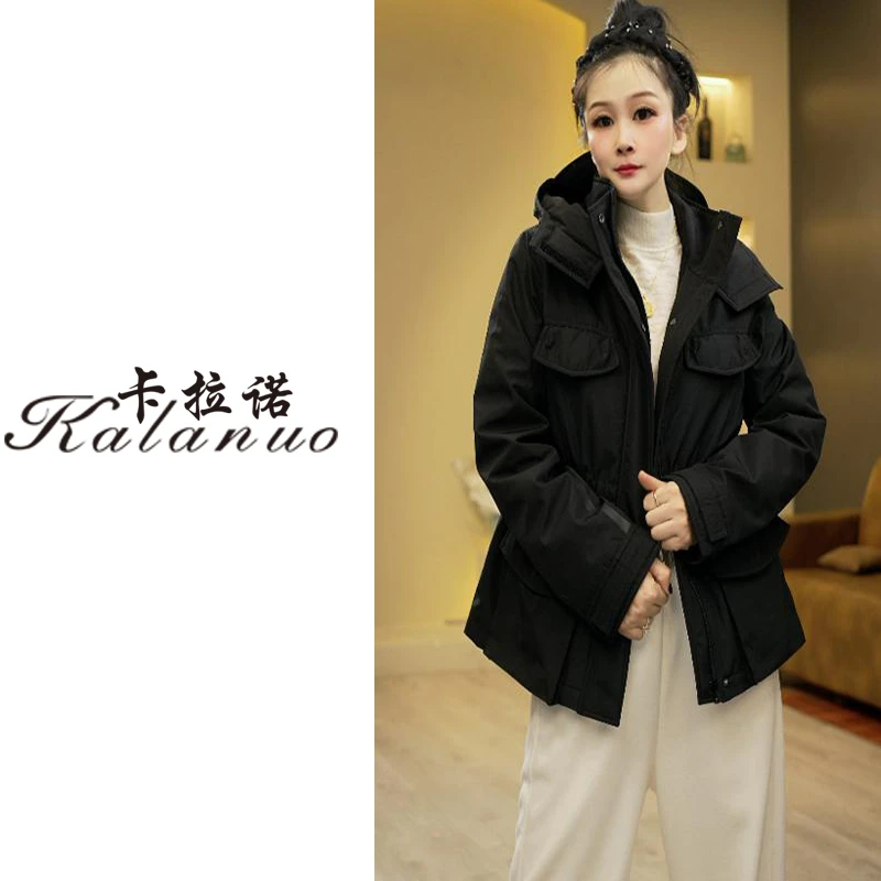 【卡拉诺】2024新款防风收腰连帽短款冲锋服811