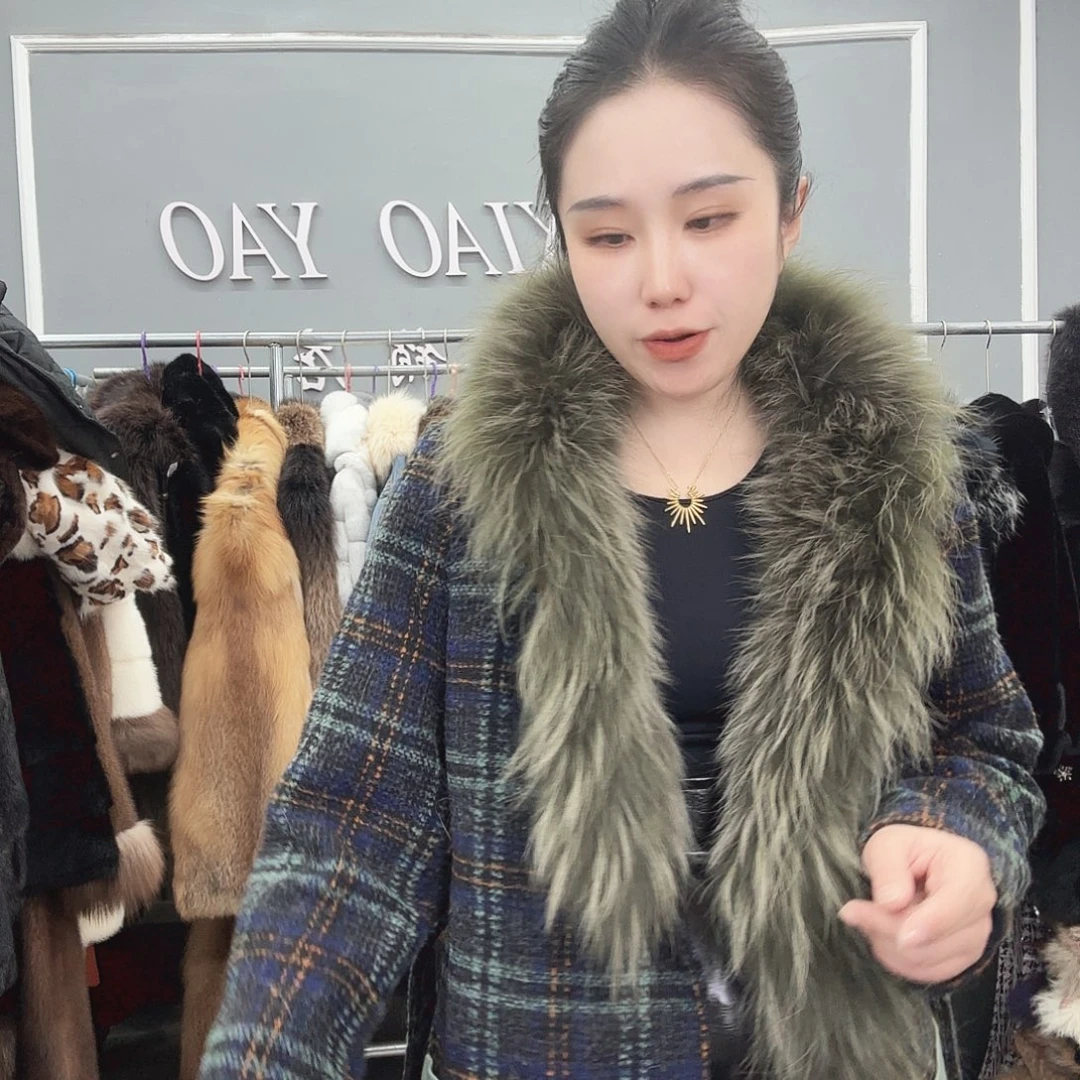 姚小妖家高端皮草