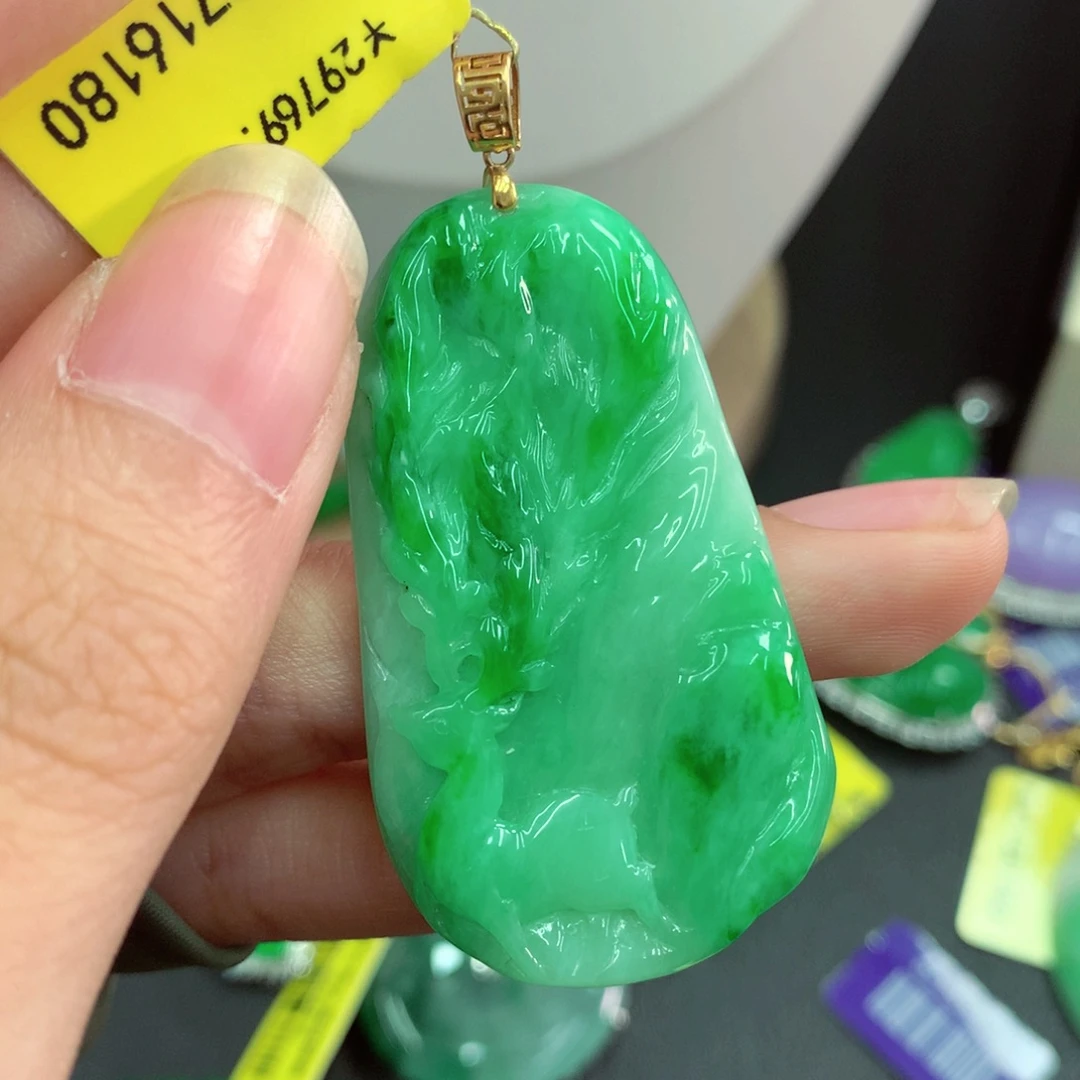 吊坠(不含链)18K金镶嵌翡翠