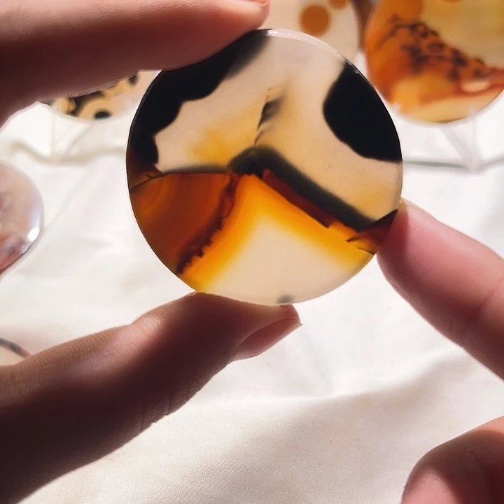 玛瑙/玉髓合金颈饰