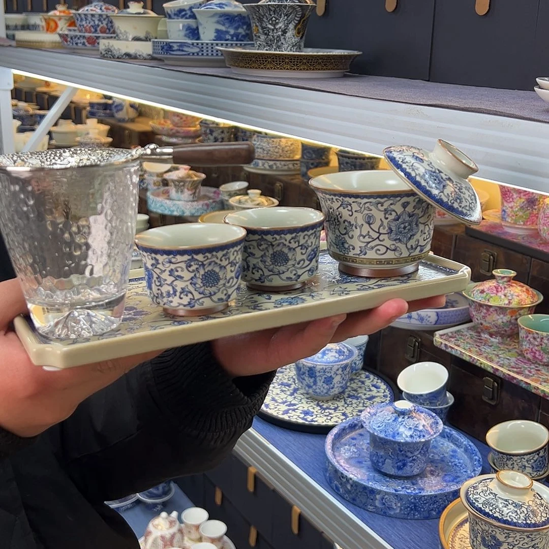 我们的目标是成为一个优秀的人