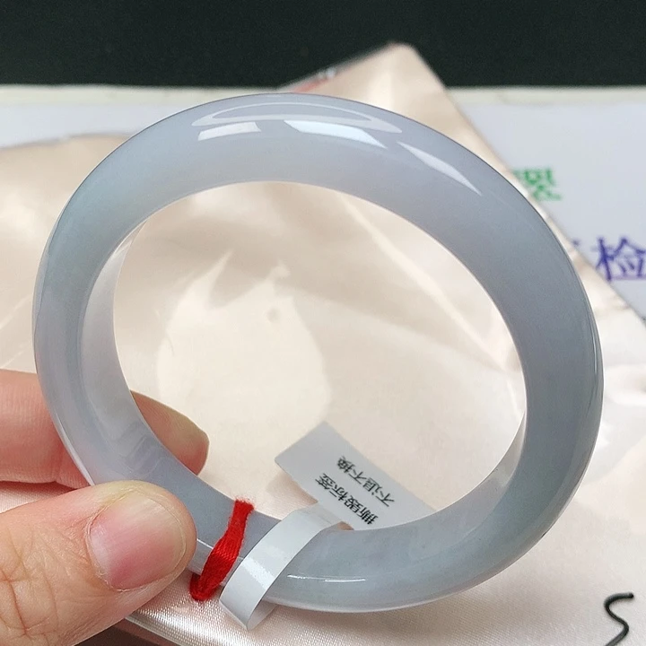 翡翠手镯未镶嵌，，，，，，
