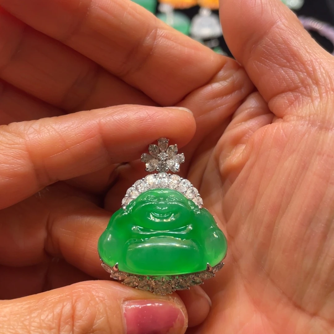 翡翠18K金镶嵌耳饰