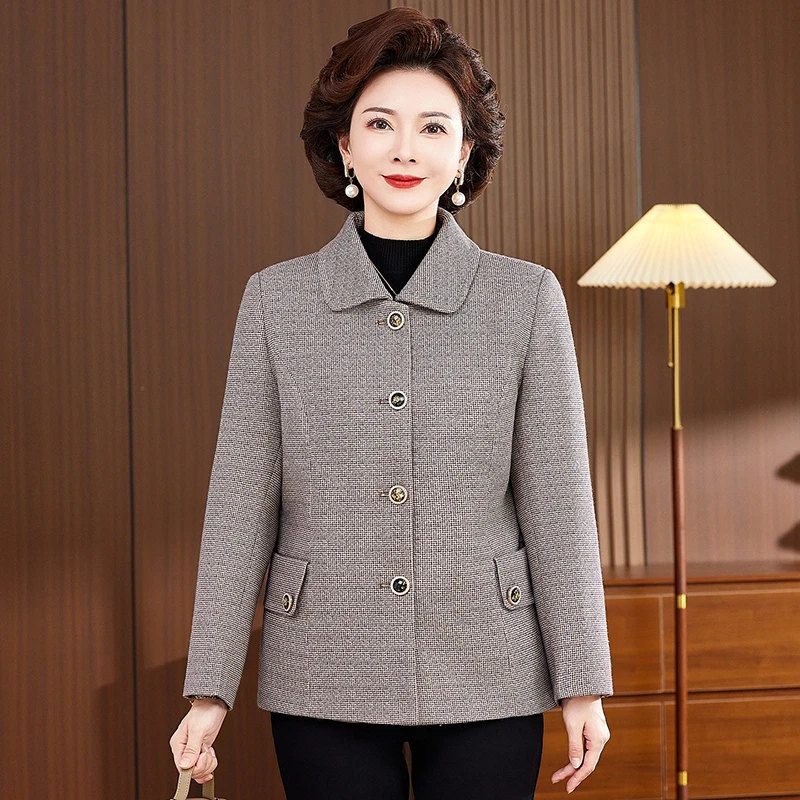 妈妈秋装洋气格子外套2025新款中老年女春秋气质高贵薄款翻领上衣