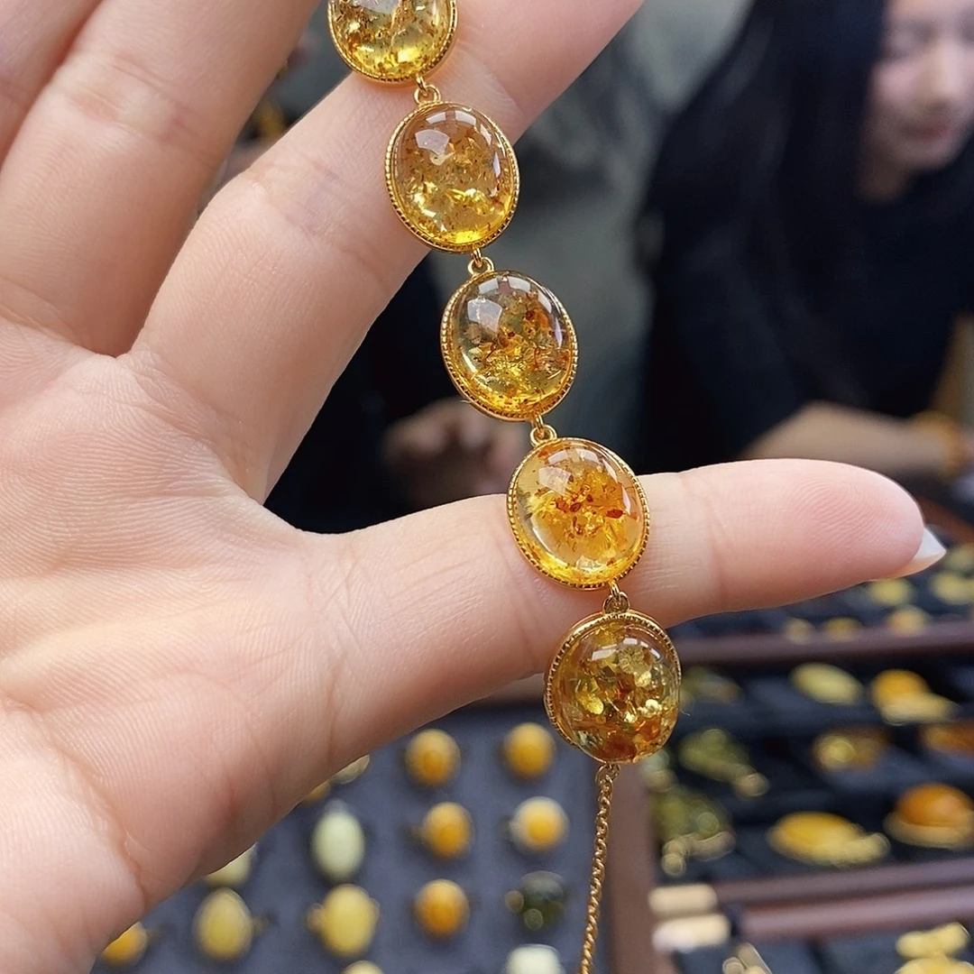 琥珀未镶嵌裸石成品