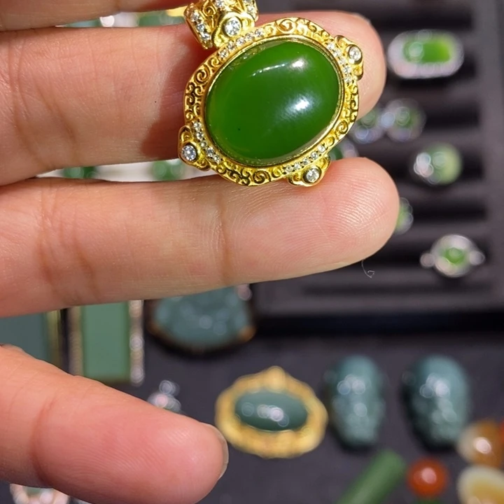 和田玉（碧玉）银S925镶嵌颈饰