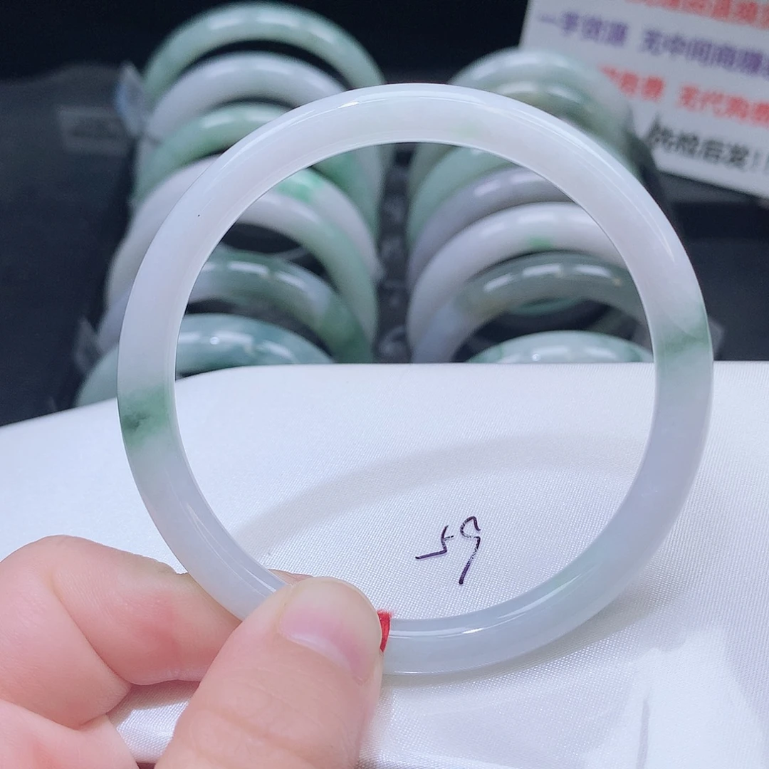 翡翠未镶嵌手镯39