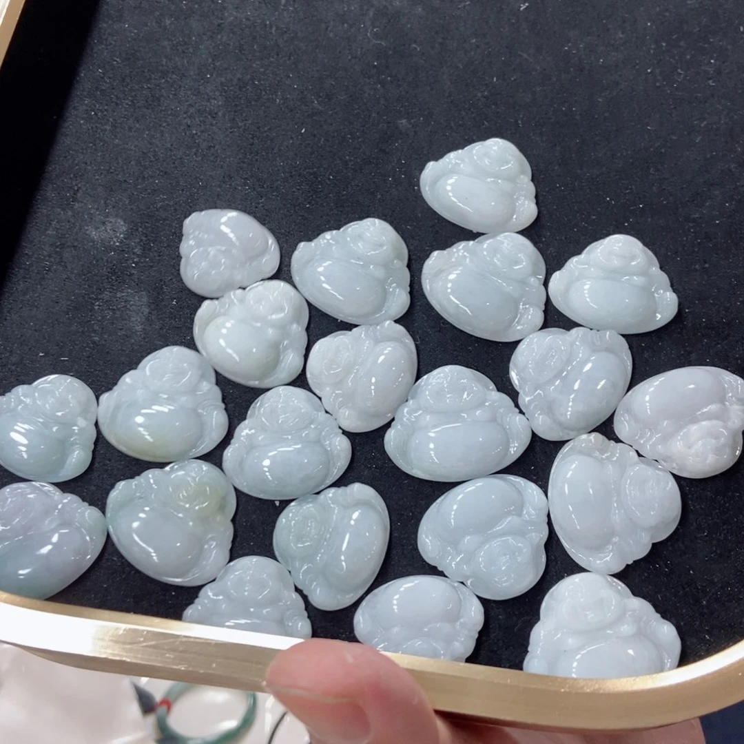 【闪购商品】翡翠颈饰未镶嵌买断