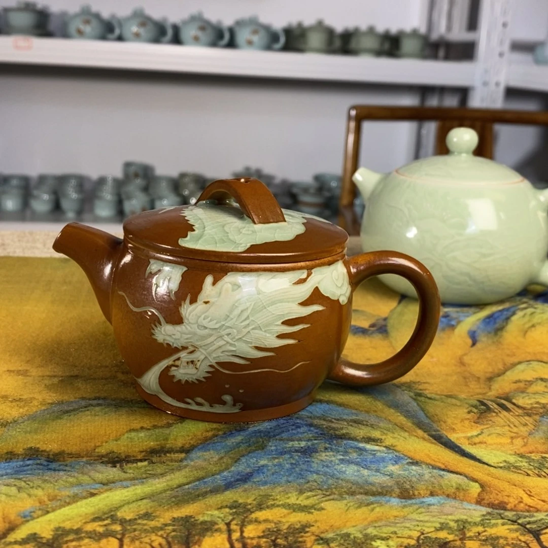 【闪购商品】龙壶微微瑕。。。。。。。
