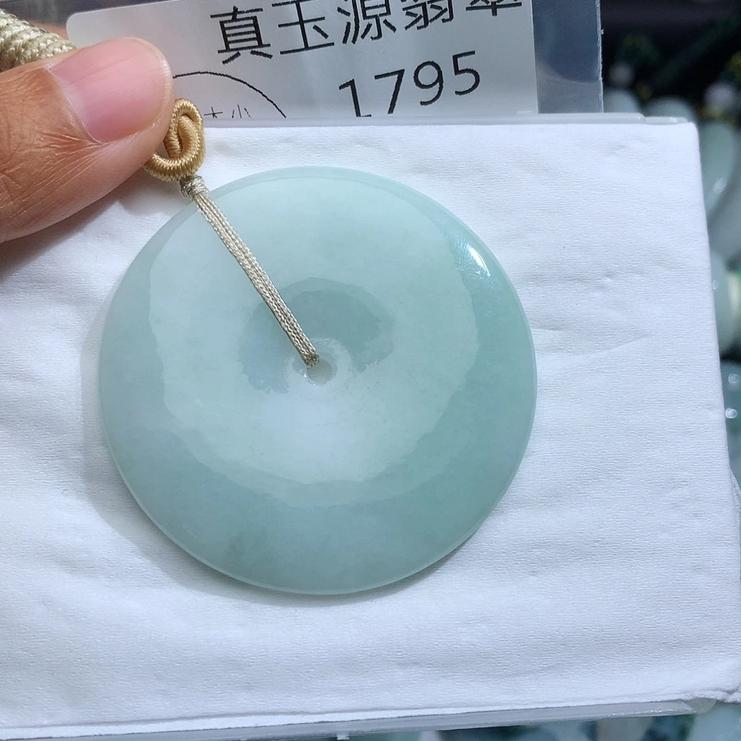 翡翠未镶嵌颈饰1795