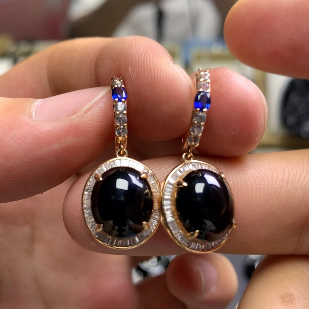 18K金镶嵌翡翠耳饰墨翠耳坠