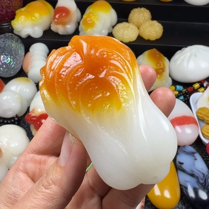 新疆戈壁五彩石金丝