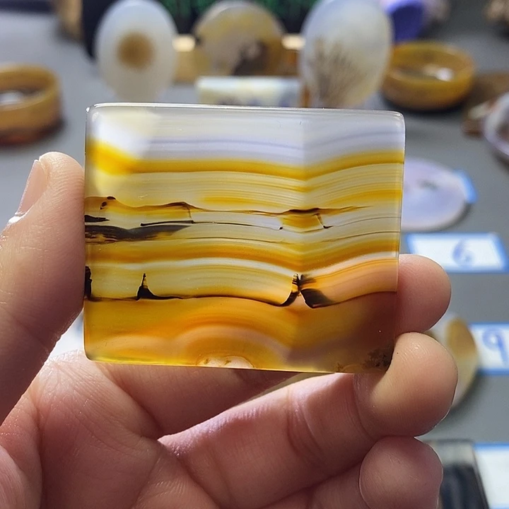 玛瑙/玉髓未镶嵌珠宝半成品31