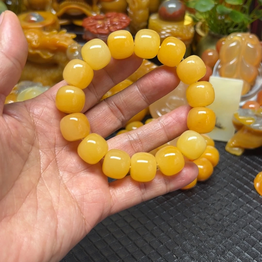 石英质玉未镶嵌颈饰