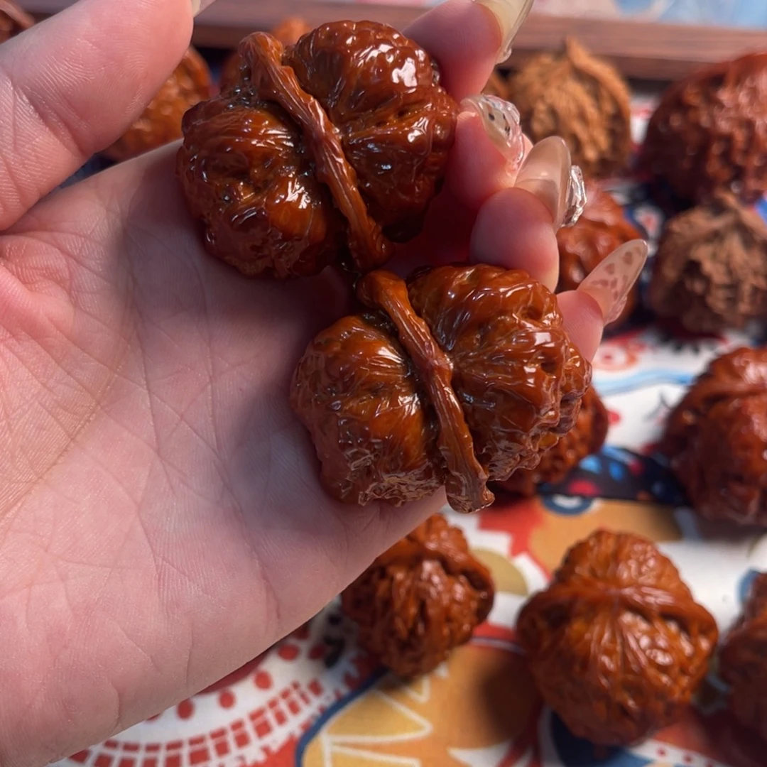 文玩核桃吊坠蛤蟆头38