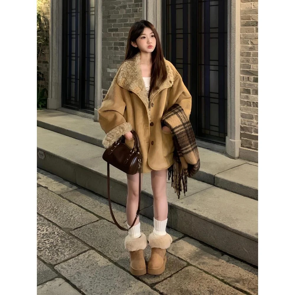 卡其色两面穿皮毛一体外套女冬季加厚中长款机车服毛毛大衣