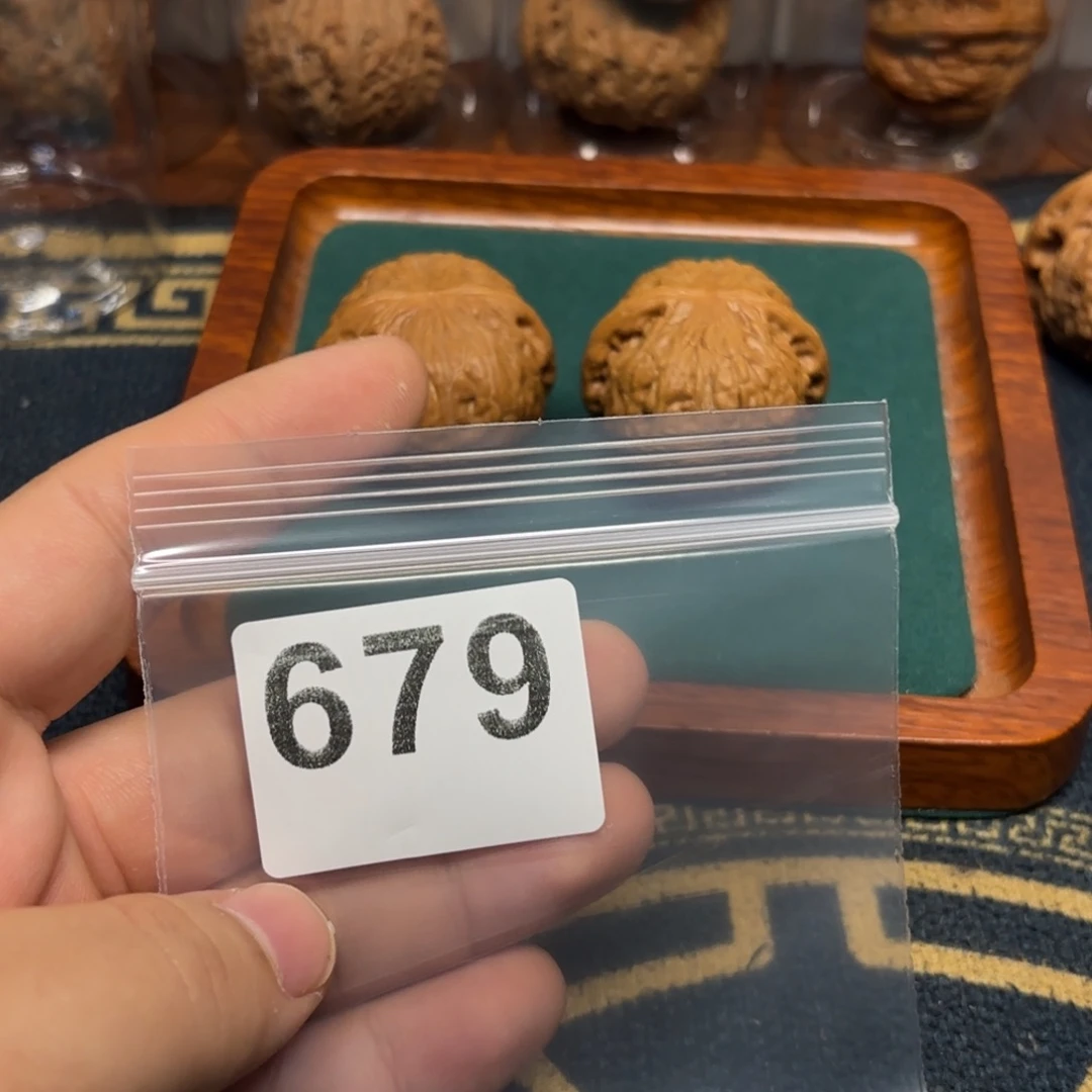 文玩核桃吊坠铁锤679