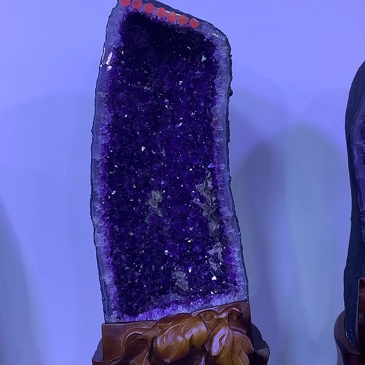 紫晶未镶嵌大型摆件（非配饰）