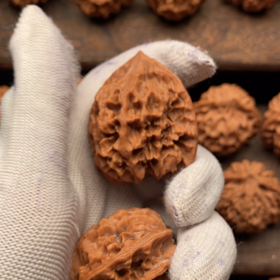 别***眉核桃秦岭野生果龙鳞官帽