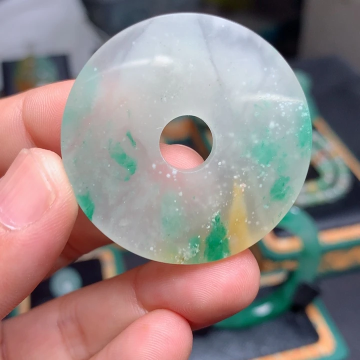 石英质玉未镶嵌吊坠(不含链)