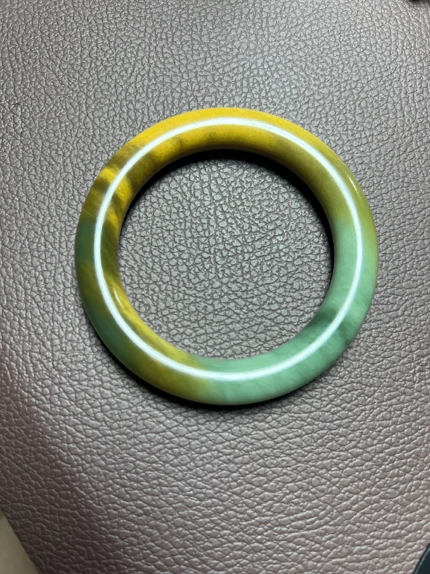 析木绿河磨玉椴树林料精美玉镯经典款