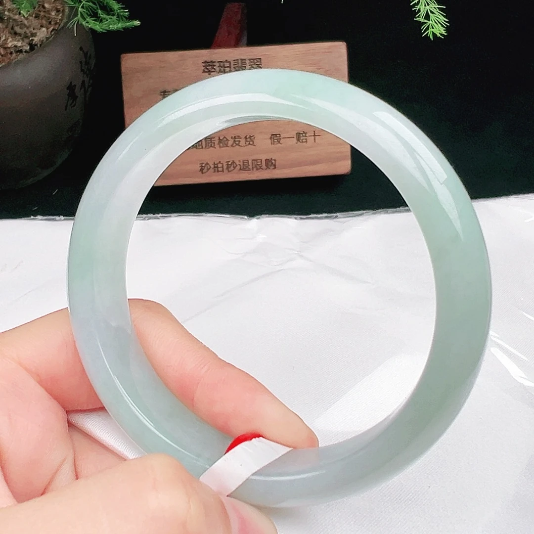 翡翠未镶嵌手镯z502-9-3