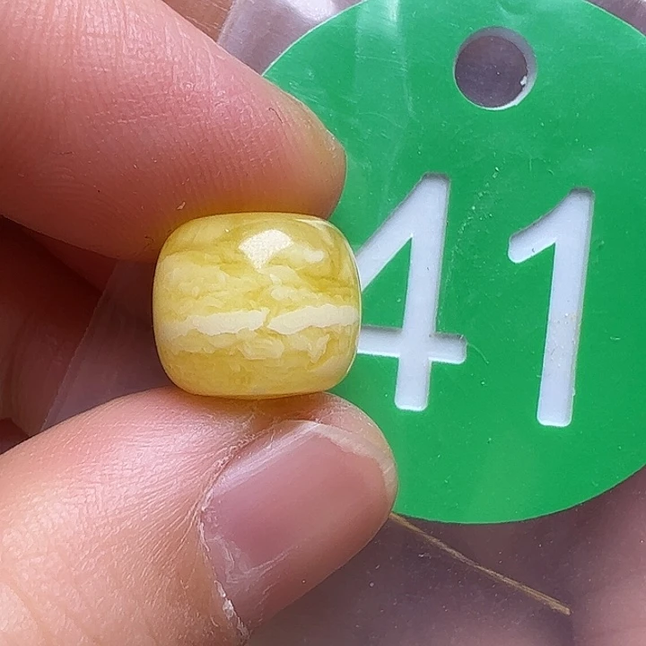 蜜蜡未镶嵌珠宝奇石11.2m m