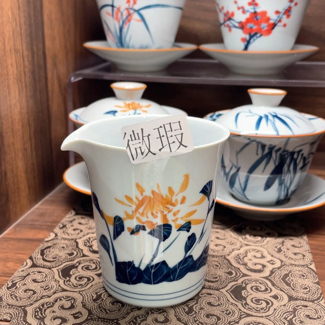 釉下手绘茶具微瑕