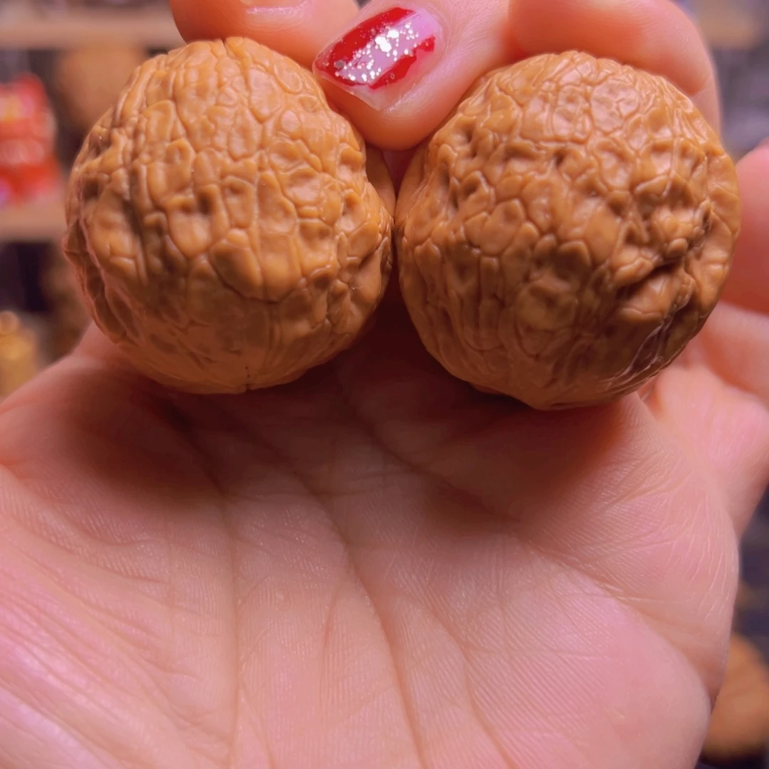 吊坠文玩核桃5w金丝绣球37尺