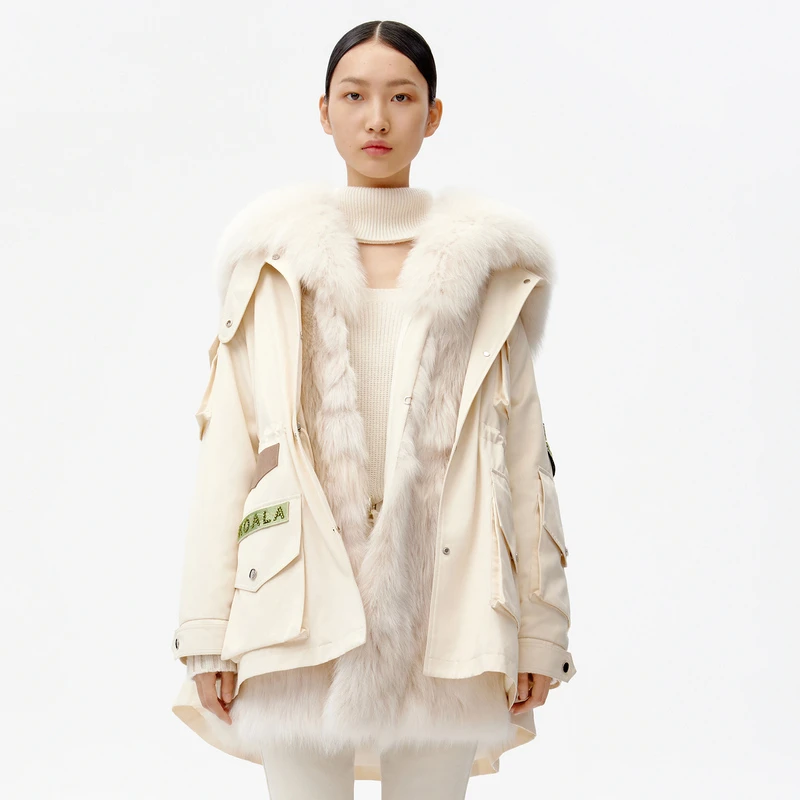 LY荷比俪冬季女休闲毛领贴标抽绳外套HYB42590167-1