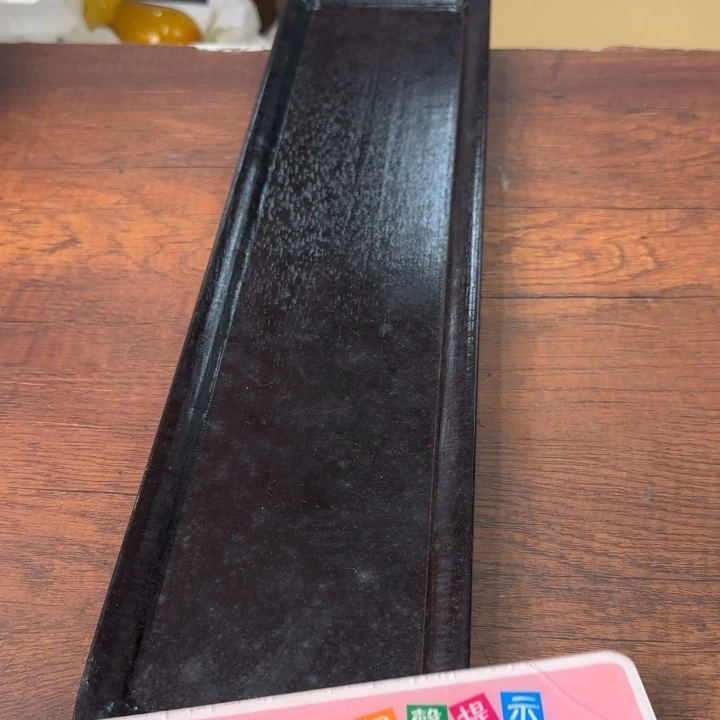 一个瓷器哈哈是谁