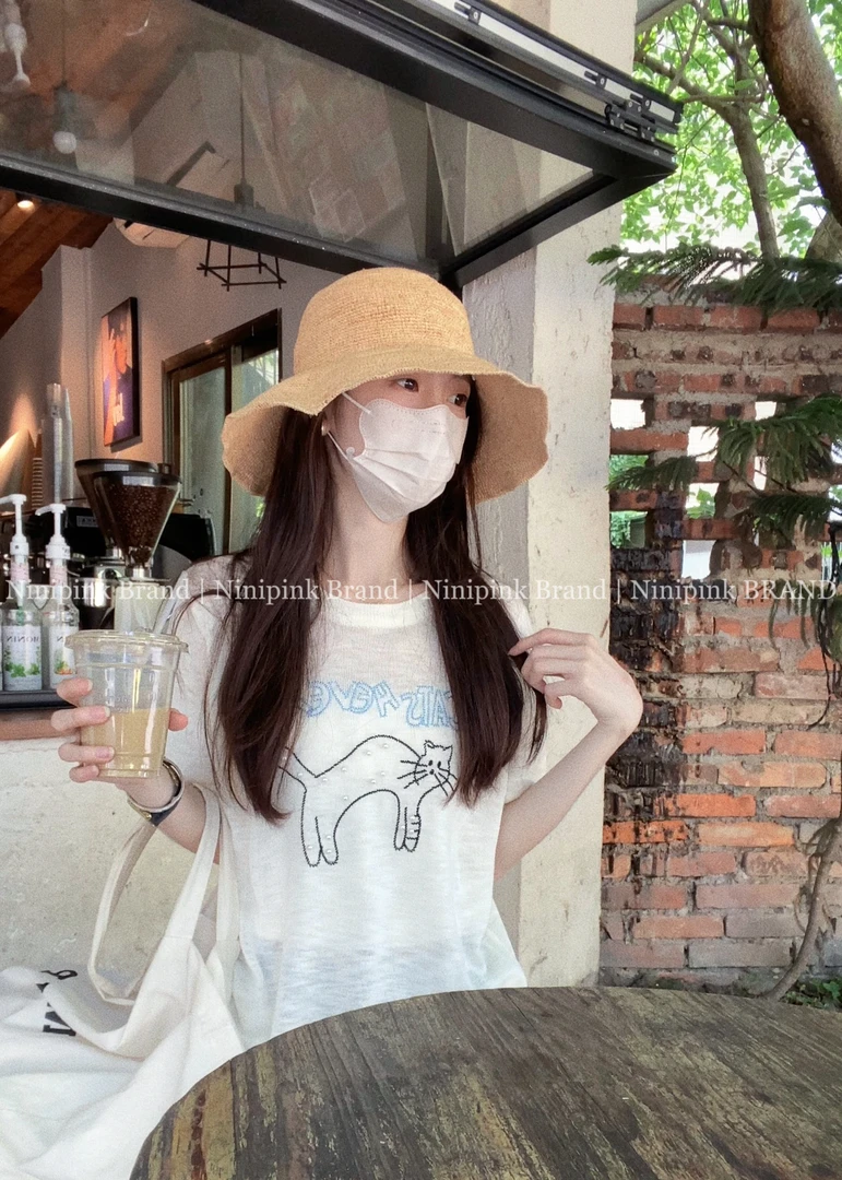 Ninipink庄不腻自制【小咪】钉珠小猫短袖上衣减龄显瘦宽松T恤4128