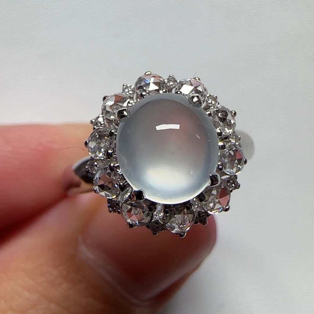 翡翠戒指18K金镶嵌戒指