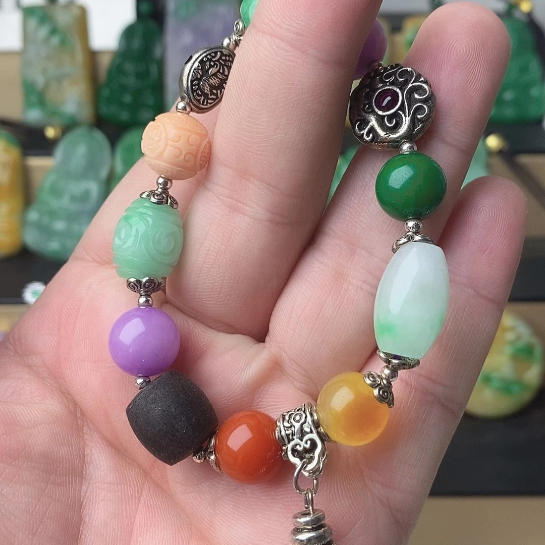 翡翠银S925镶嵌吊坠(赠链)