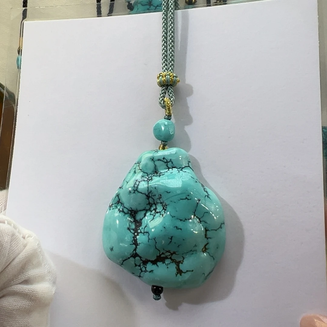 绿松石未镶嵌挂件