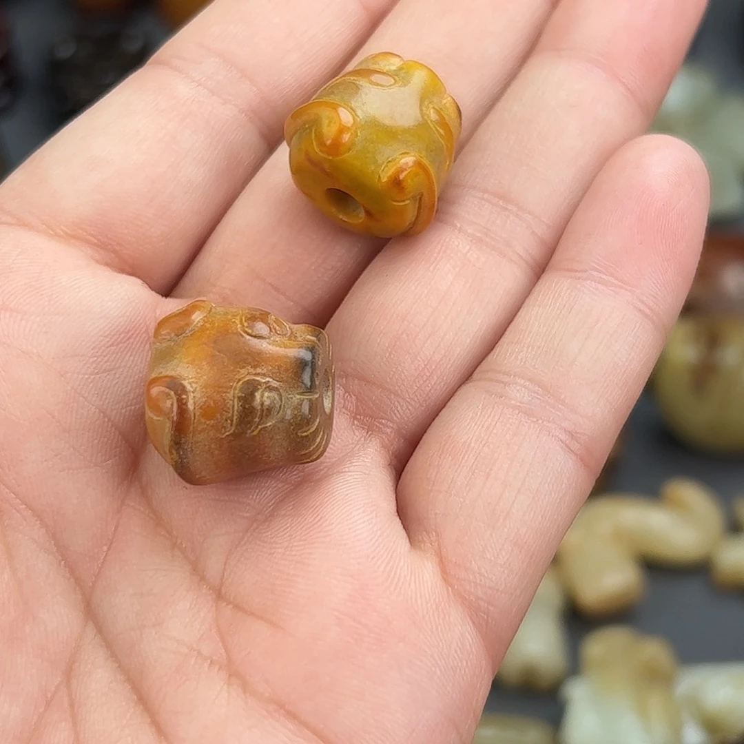 和田玉（糖玉）未镶嵌颈饰