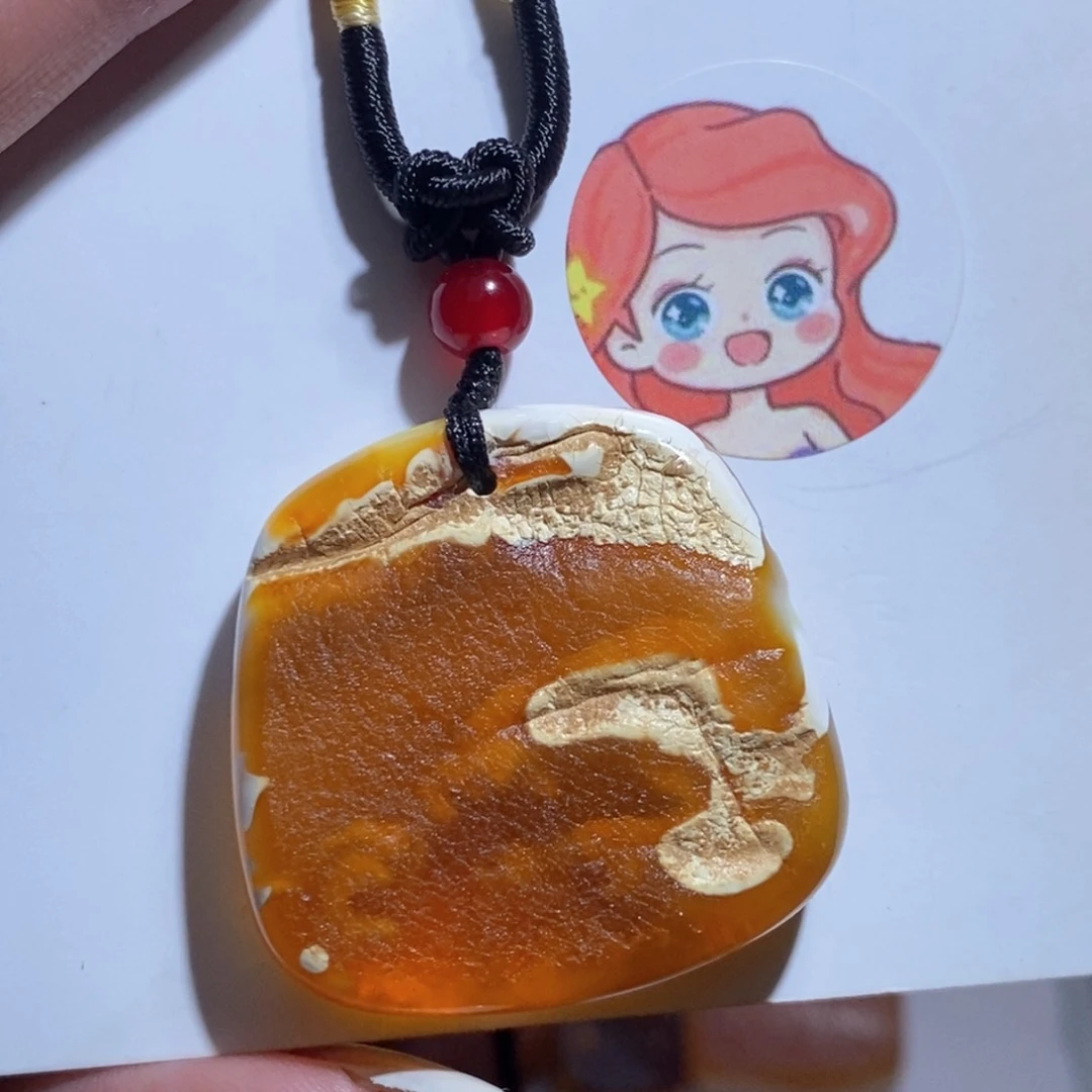未镶嵌琥珀珠宝奇石