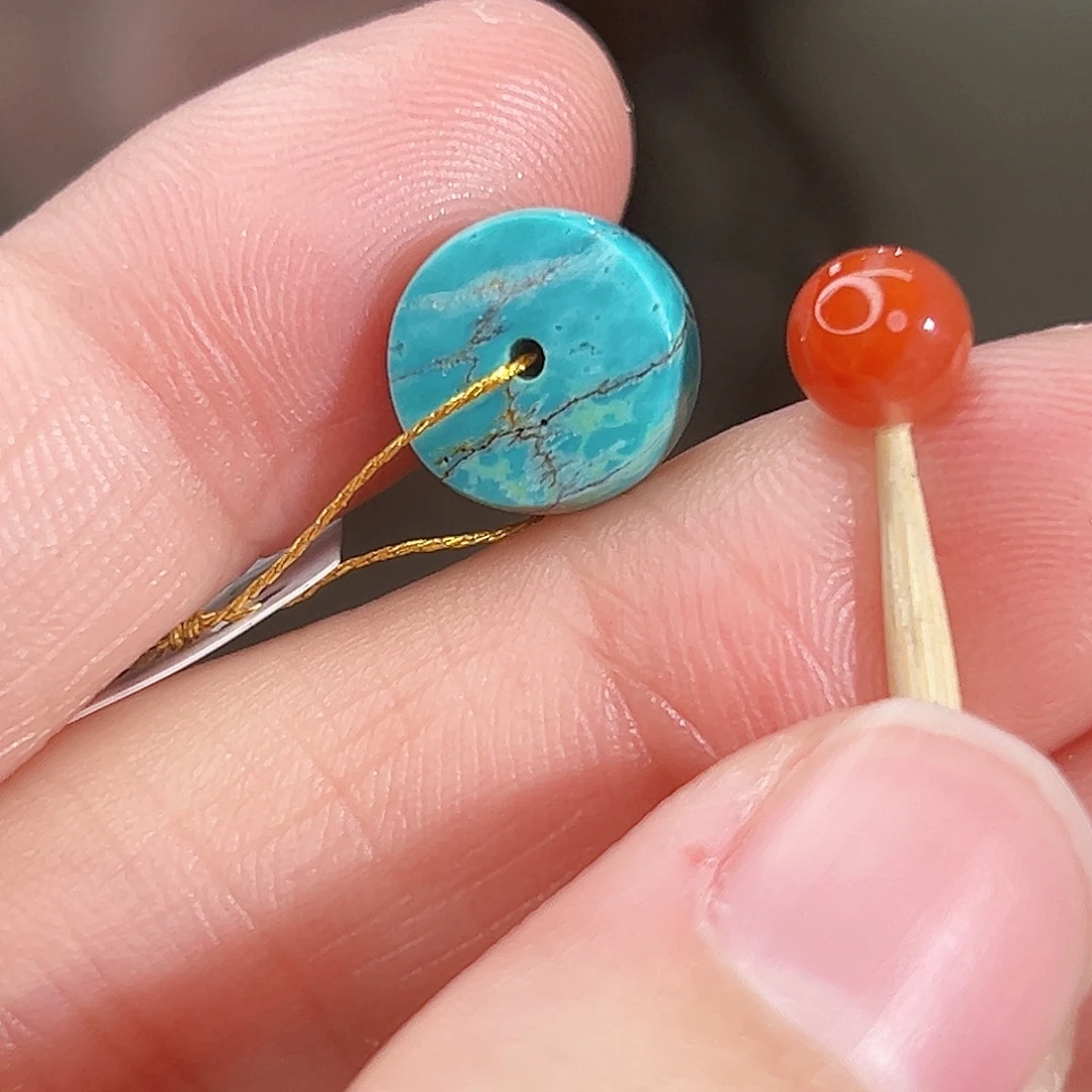 南红玛瑙未镶嵌珠宝奇石