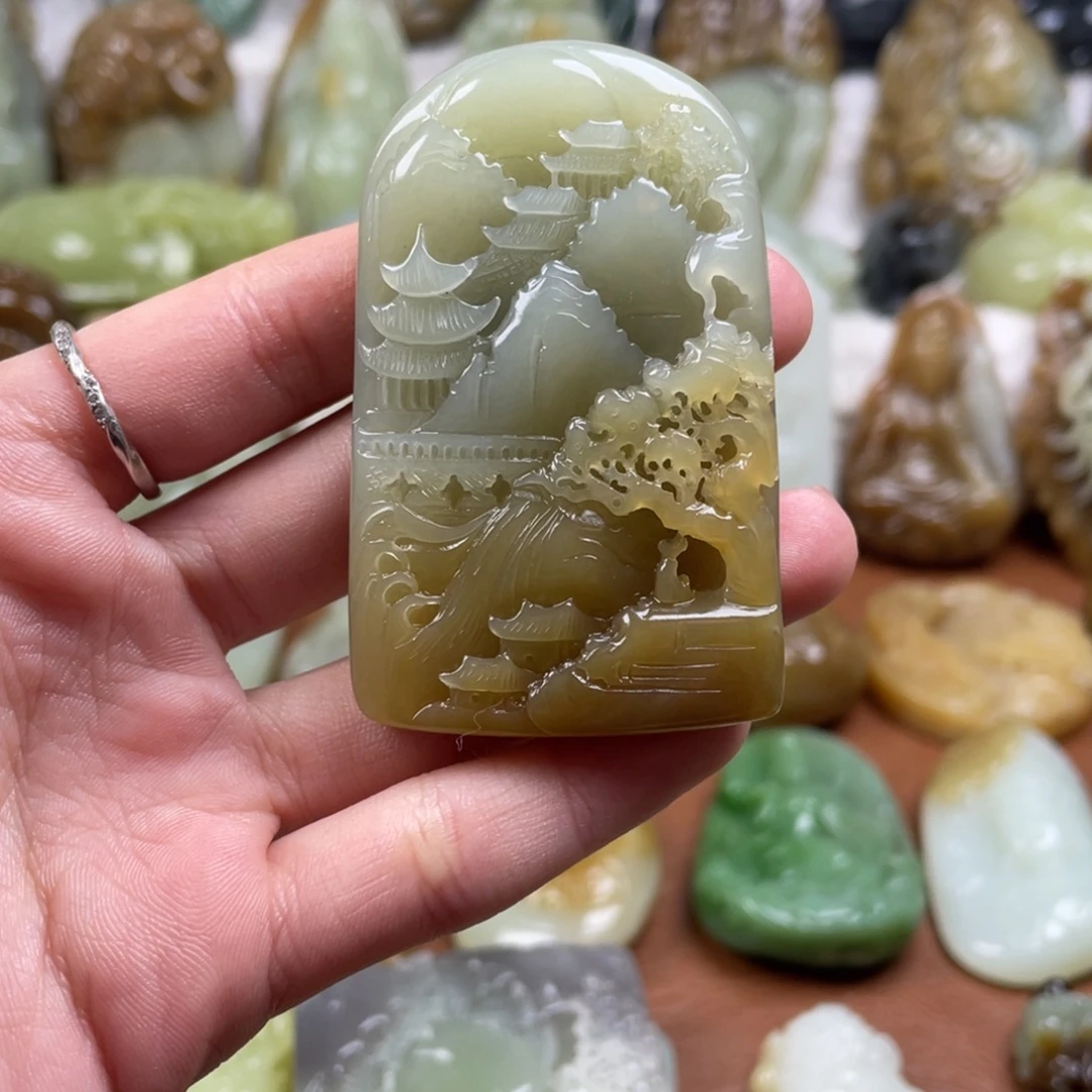 和田玉未镶嵌颈饰