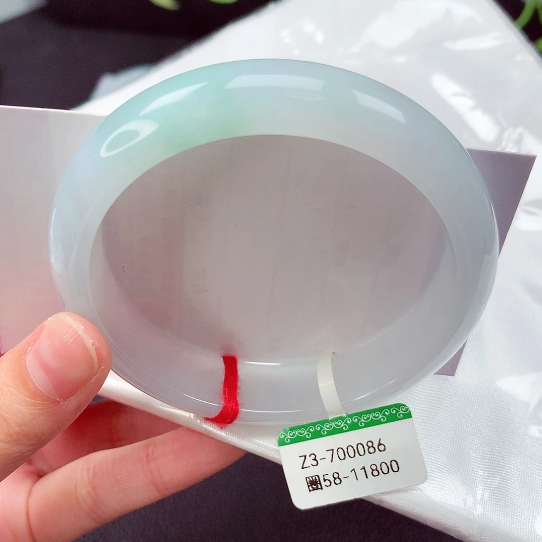 翡翠未镶嵌手镯缅甸天然a货翡翠手镯