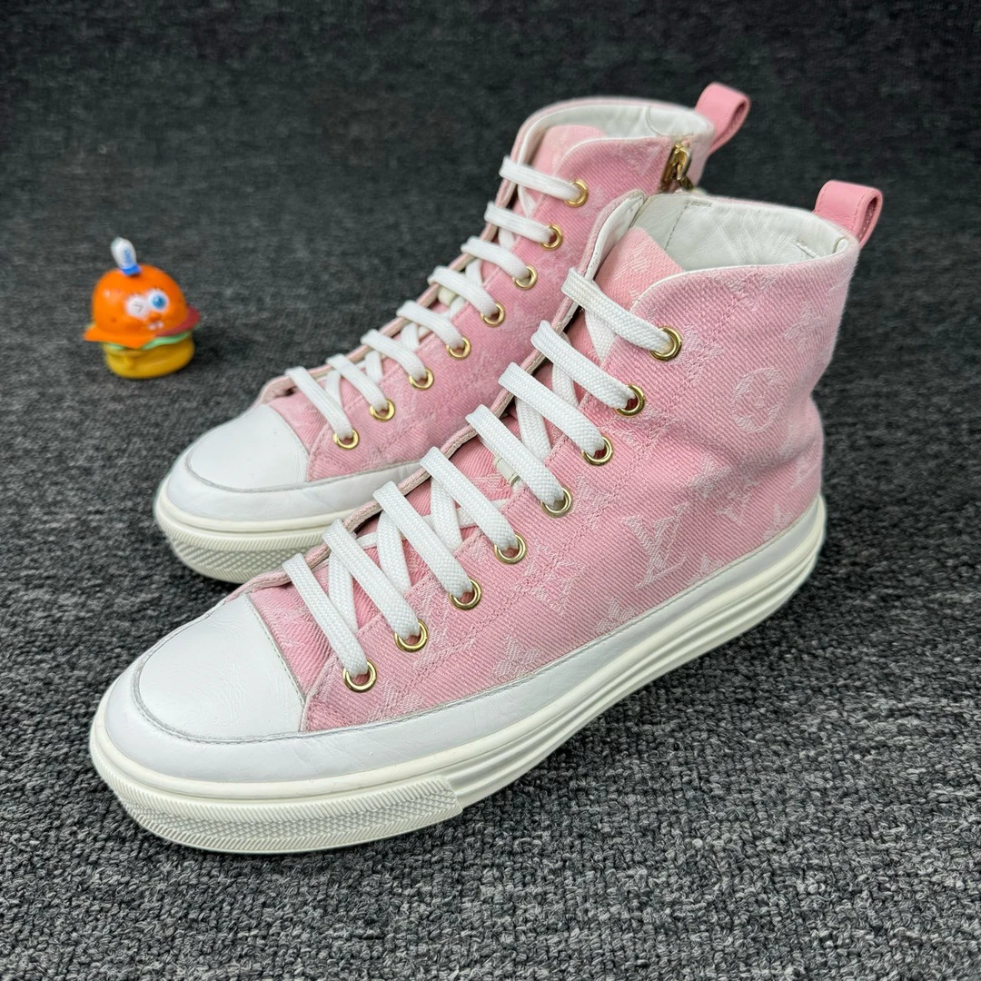 95新 LouisVuitton/路易威登 款式：Louis Vuitton路易威登 HB249