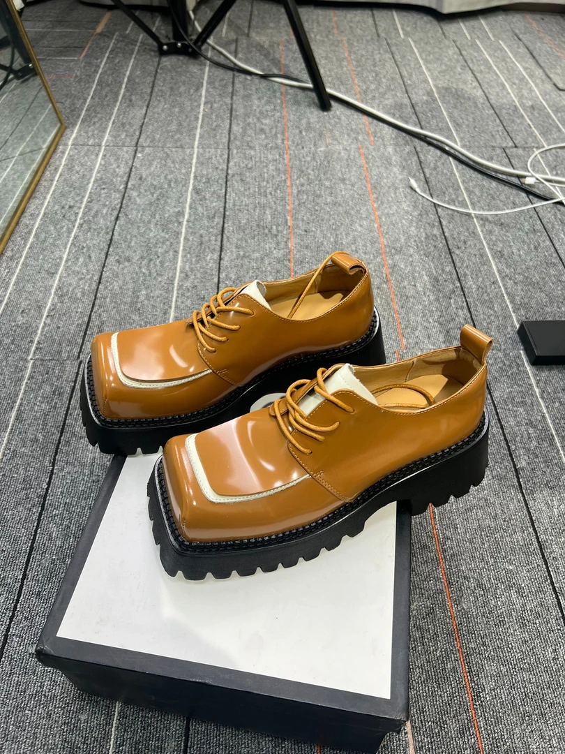 经典广佛库存板鞋博主刷爆的一款百搭又时髦 谁穿谁好看