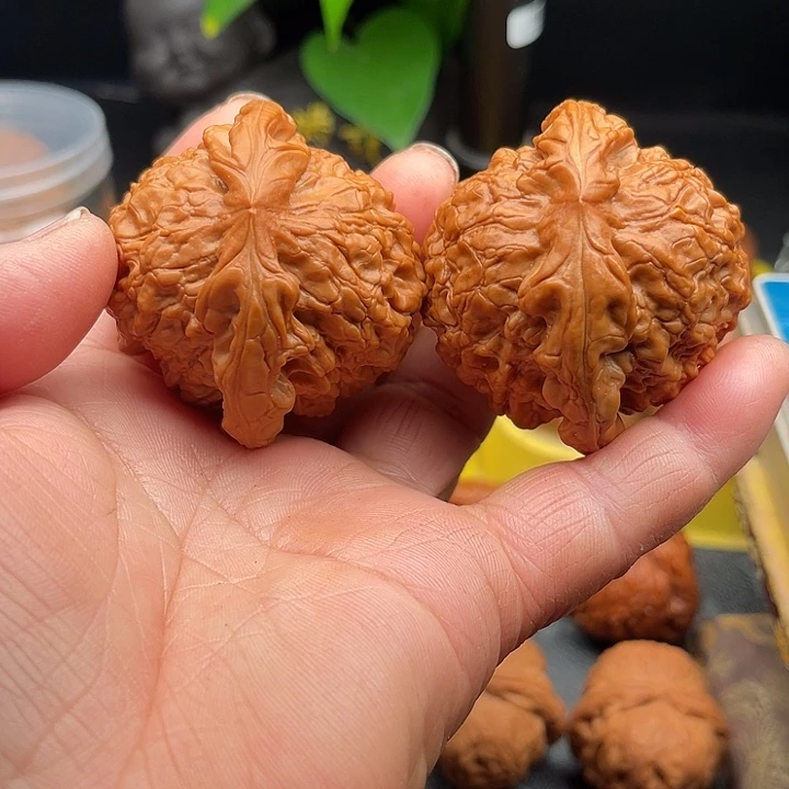 桃核把件全品龙鼎边53