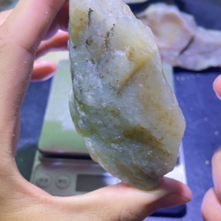 和田玉（糖玉）未镶嵌珠宝半成品