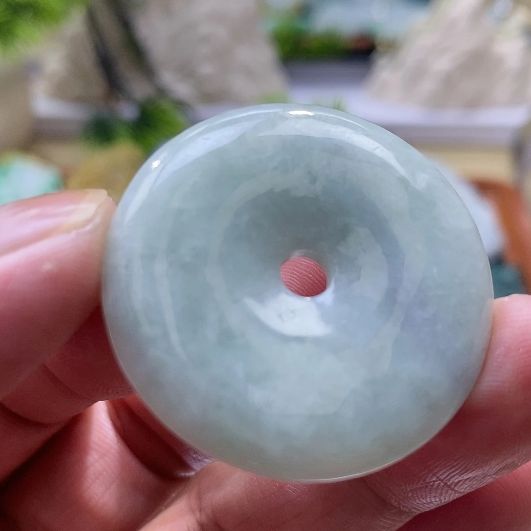 【闪购商品】翡翠颈饰未镶嵌11111111111111