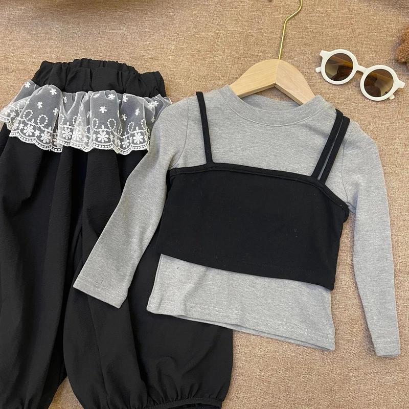 女童真两件上衣时髦春装套装休闲2025新款吊带外套叠穿搭配时髦裤