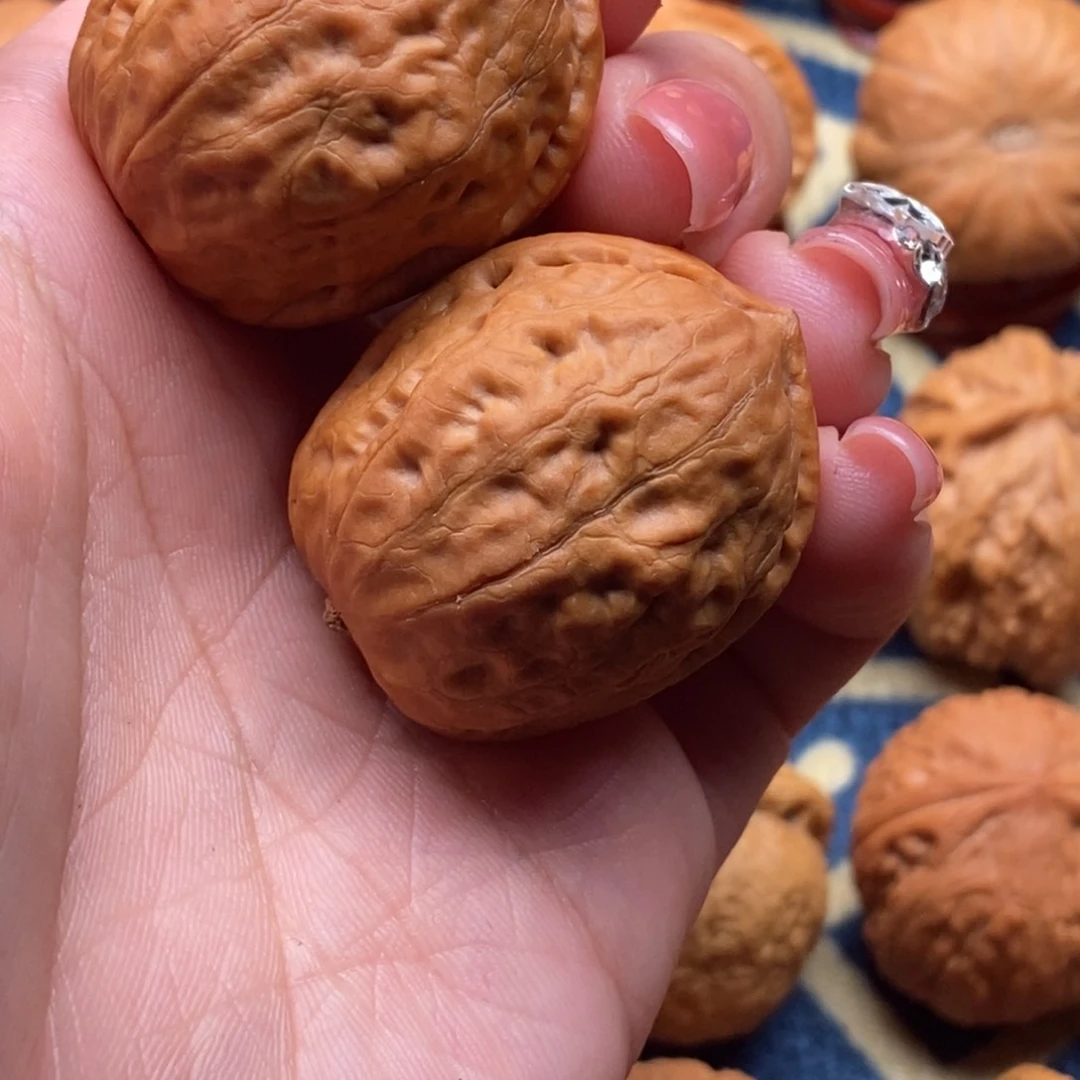 文玩核桃把件精品小手捻