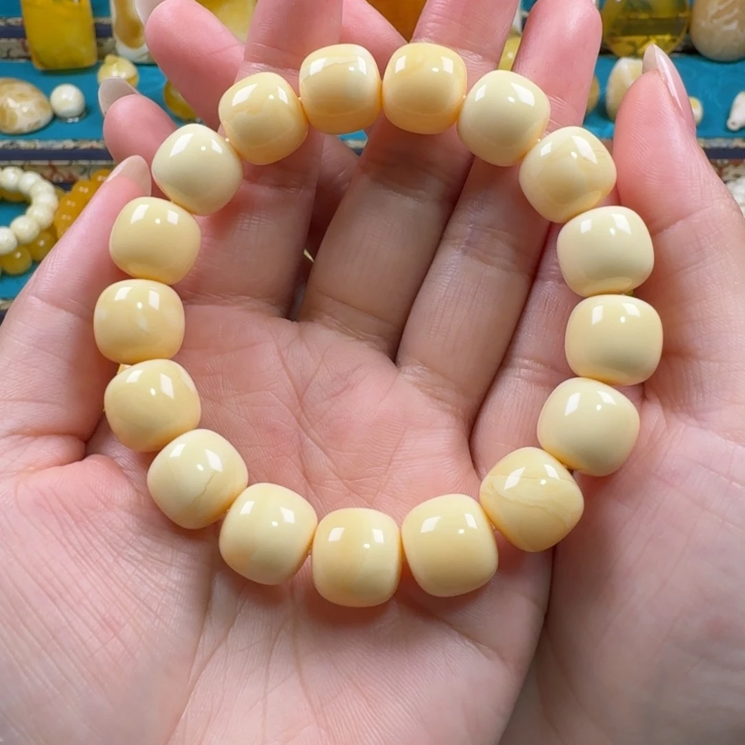 琥珀未镶嵌手链同料